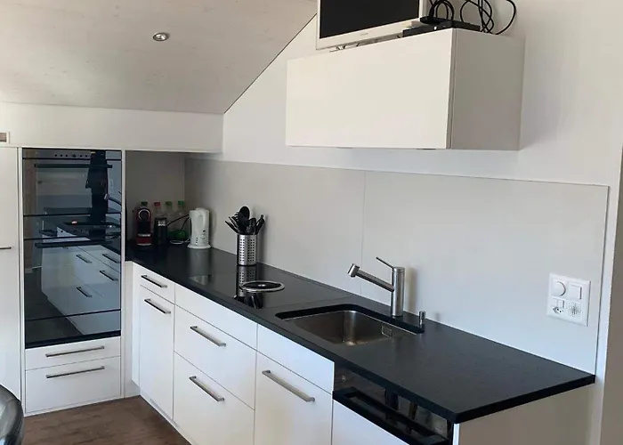 Luzi جريندلوالد